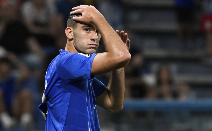 Napoli, Lucca'y aklad!