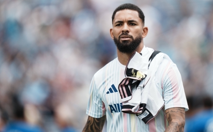 Nottingham Forest'ta anla�ma: Douglas Luiz