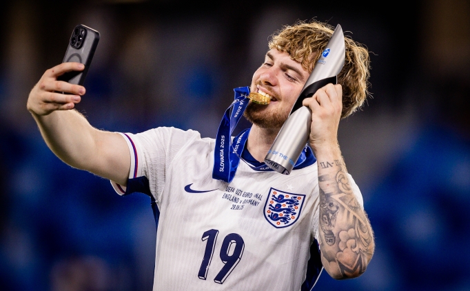 Galatasaray'dan Harvey Elliott ata��! 