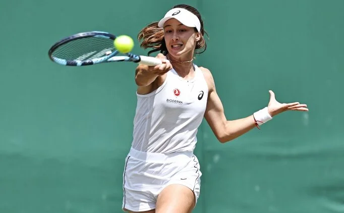 Zeynep Snmez, Wimbledon'a veda etti