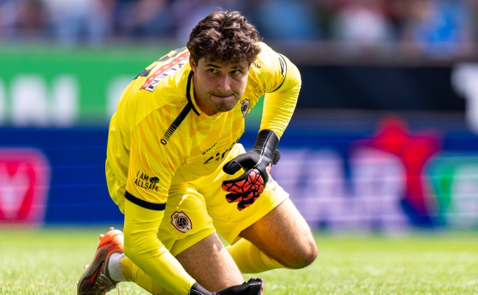 Senne Lammens'in tercihi Manchester United!