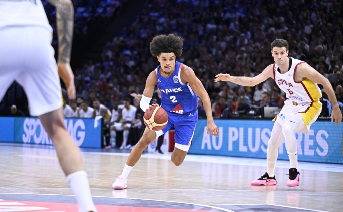 Fransa'da kadro de�i�ikli�i: Strazel yerine Nadir Hifi