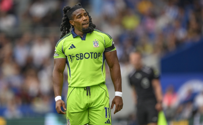 ��te t�m zamanlar�n en enerjik ve g��l� 10 futbolcusu