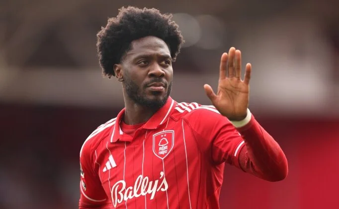 Ola Aina'dan itiraf: 'Baka futbolcunun sevgilisiyle konuuyorum'