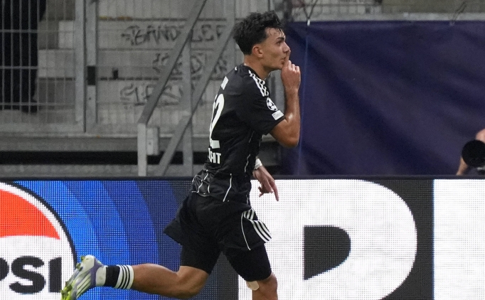 Can Uzun'dan Galatasaray'a 'sus' sevinci!