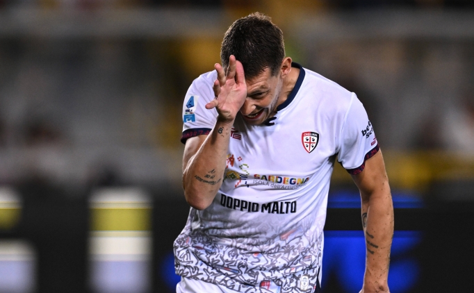 Cagliari, Lecce'yi deplasmanda devirdi!