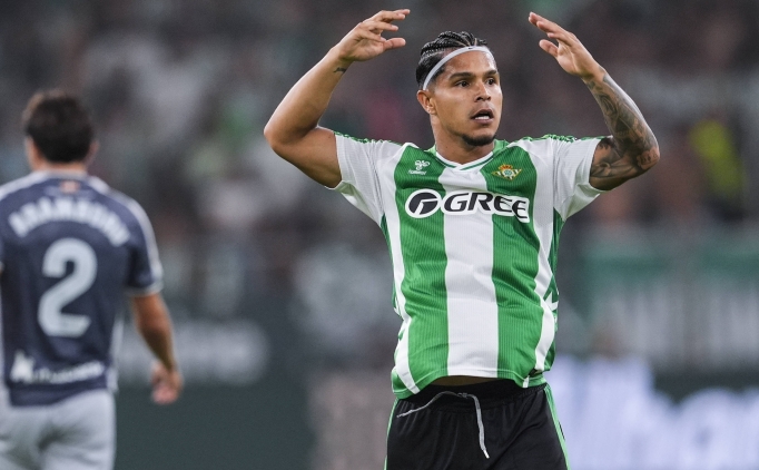 Real Betis, �� puan� �� golle ald�!