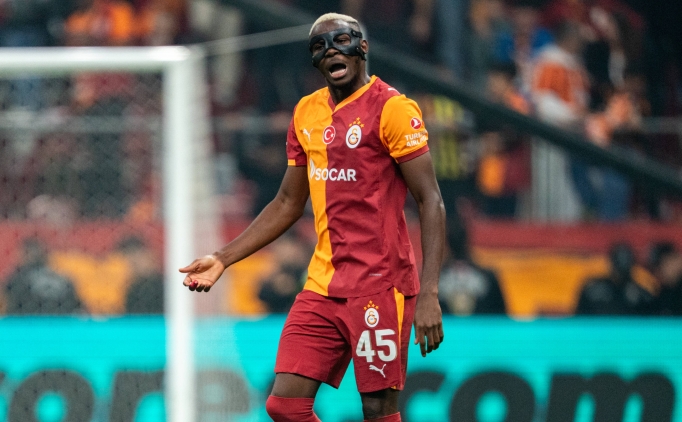 �ngiliz bas�n�ndan Victor Osimhen'e �vg�!