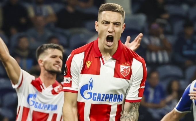 10 ki�ilik K�z�ly�ld�z, FCSB'yi Bruno Duarte ile y�kt�!