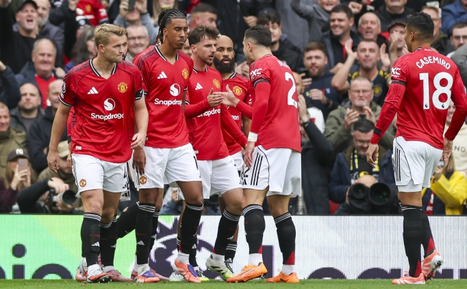 MANU, ilk yar� buldu�u gollerle g�ld�!