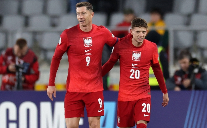 Szymanski'nin damga vurduu mata Polonya, Litvanya'y malup etti