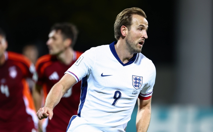 �ngiltere, D�nya Kupas�'n� garantiledi!