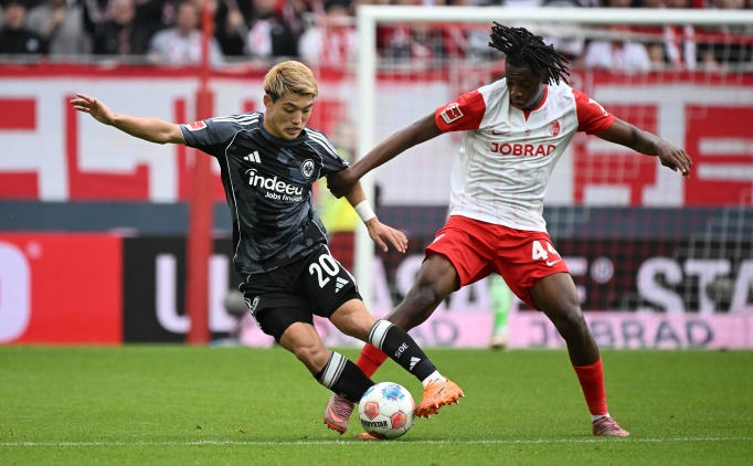 Freiburg ve Frankfurt'tan goll� beraberlik