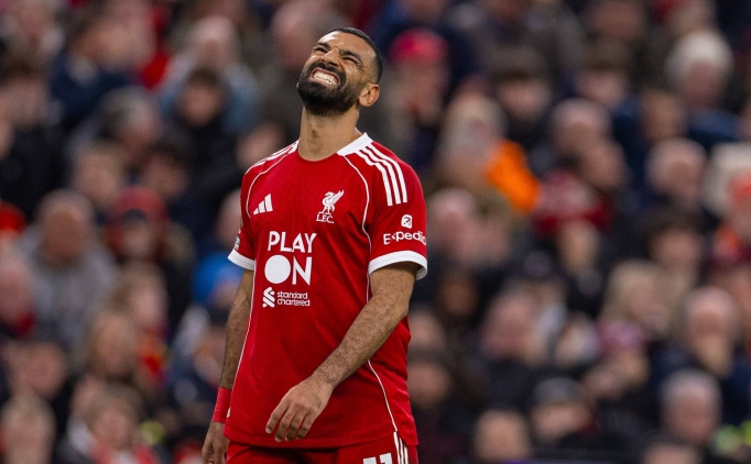 Jamie Carragher: 'Salah yedek kalmal�'