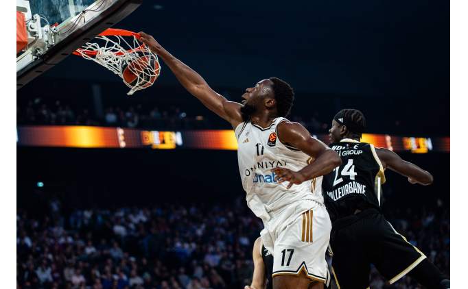 Dubai BC, evinde K�z�ly�ld�z'� rahat yendi!