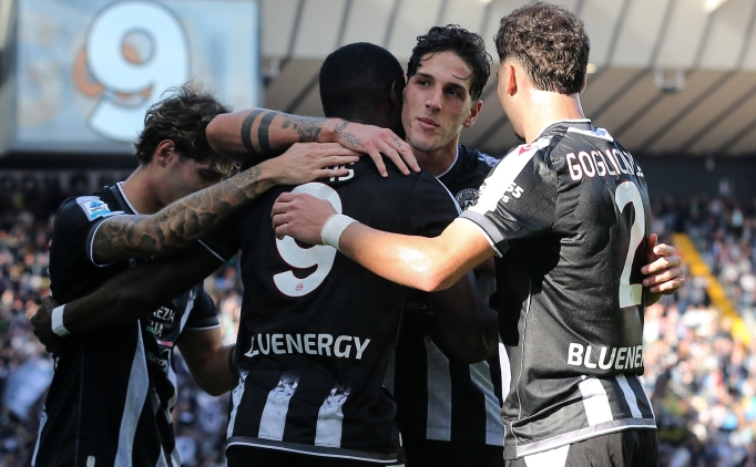 Udinese, evinde �� puan� �� golle ald�!