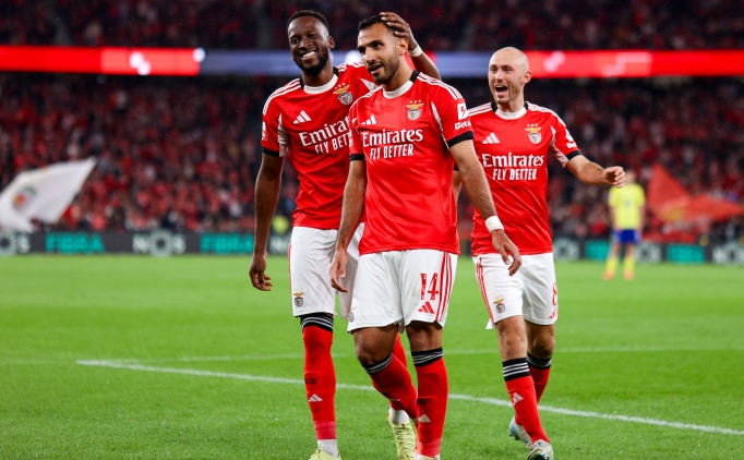 Benfica yenilmiyor, Pavlidis'ten Hat-Trick
