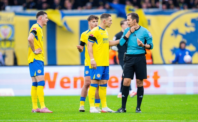 Erencan Yard�mc�'ya 3 ma� men cezas�!