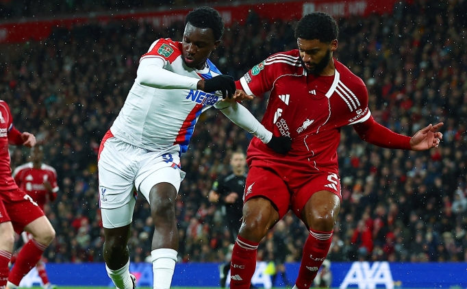 Liverpool'a Anfield'da so�uk du�! Yine Palace yine kay�p