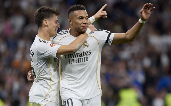 Real Madrid, Valencia'y 4 golle rahat geti!