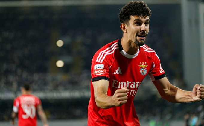Benfica, deplasmanda 3 golle galip!