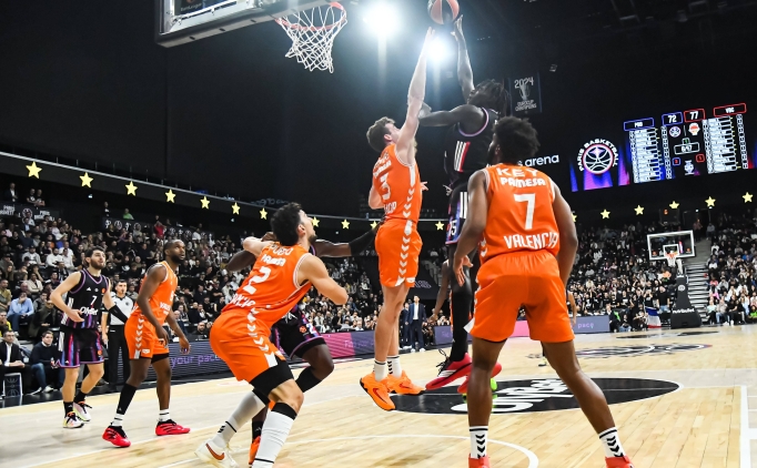 K�yas�ya m�cadelenin sonunda kazanan Valencia!