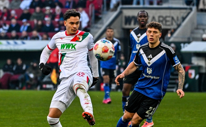Augsburg tek golle kazand