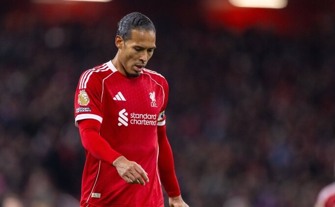 Liverpool, kabustan uyanam�yor!