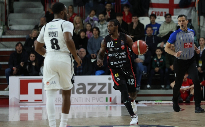 Karyaka, potada Moody'i bekliyor