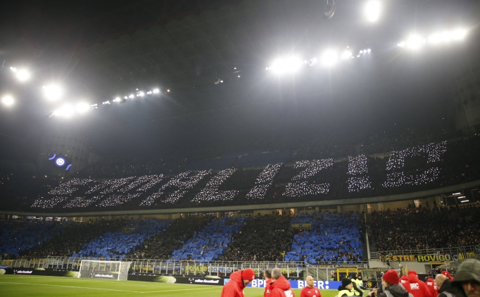 Polis yasana ramen telefonla koreografi