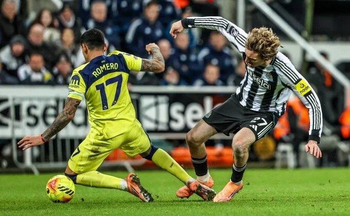 Tottenham ve Newcastle ikinci yary bekledi
