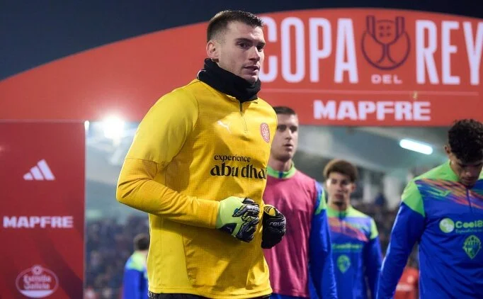 Girona'dan Dominik Livakovic i�in a��klama!