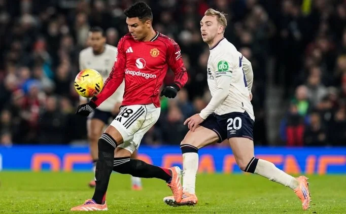 Manchester United, West Ham engeline takld!