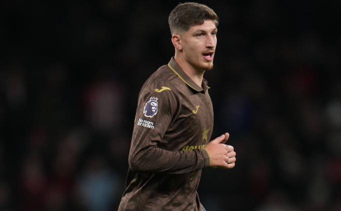 Galatasaray'dan 6 numara temas�: Vitaly Janelt