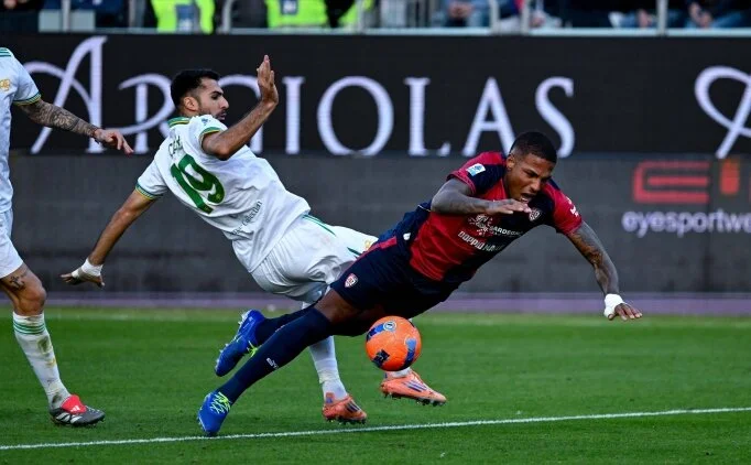 Zeki elik krmz grd; Cagliari hasretini sonlandrd!