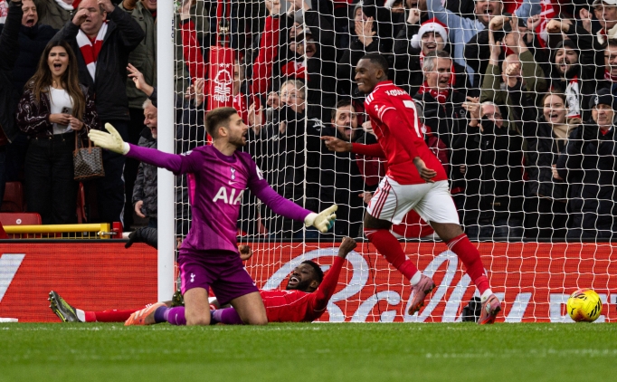 Tottenham, Forest deplasman�nda kayboldu!