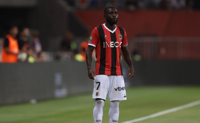 Be�ikta�'ta g�ndem Boga