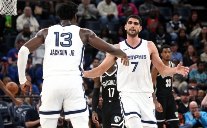 Grizzlies, Jackson ve Aldama ile uzun vadeli s�zle�melere �ncelik verecek