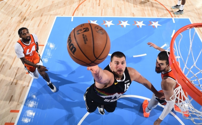 Jokic 55 say�yla �ov yapt�, Nuggets, Clippers'� y�karak �st �ste 6. galibiyetini ald�