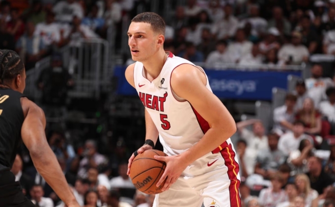 Heat'ten Nikola Jovic'e 62,4 milyon dolarlk szleme uzatmas