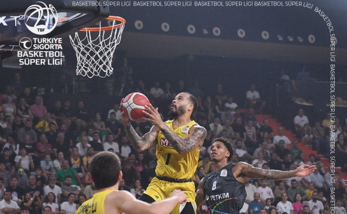 Mersin Spor, Justin Cobbs ile yeniden anlat