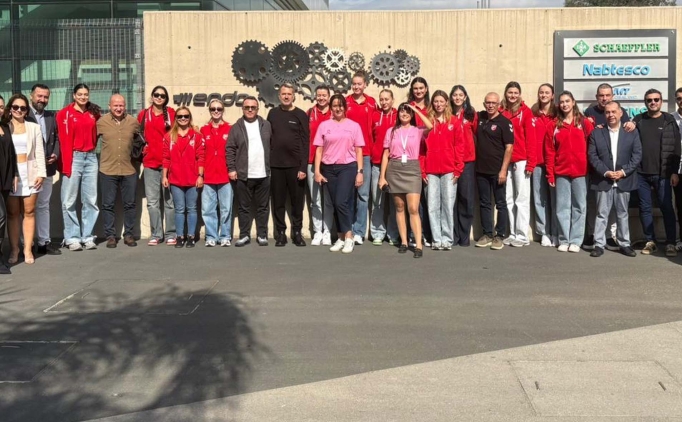 Kar��yaka filesinde moraller yerinde