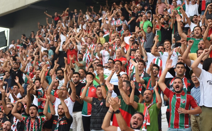 Karyaka'dan yllar sonra bir ilk!