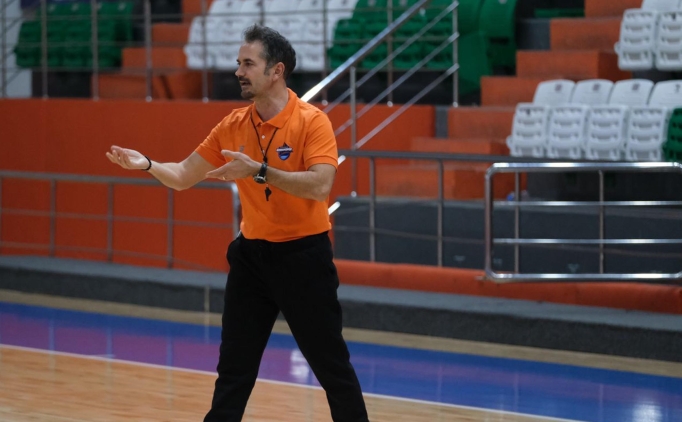 Kar��yaka'da Ahmet �ak� d�nemi