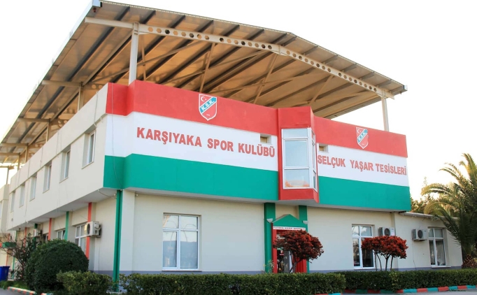 Kar��yaka'da tesisler de beklemeye ge�ti