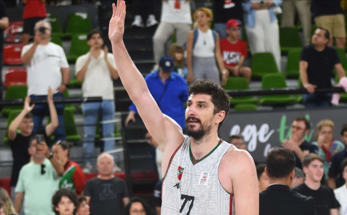 Kar��yakal� Muhsin Ya�ar resmen Galatasaray'da