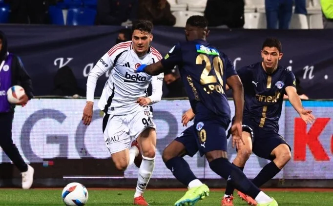 Beşiktaş'ta Mustafa Hekimoğlu sürprizi!