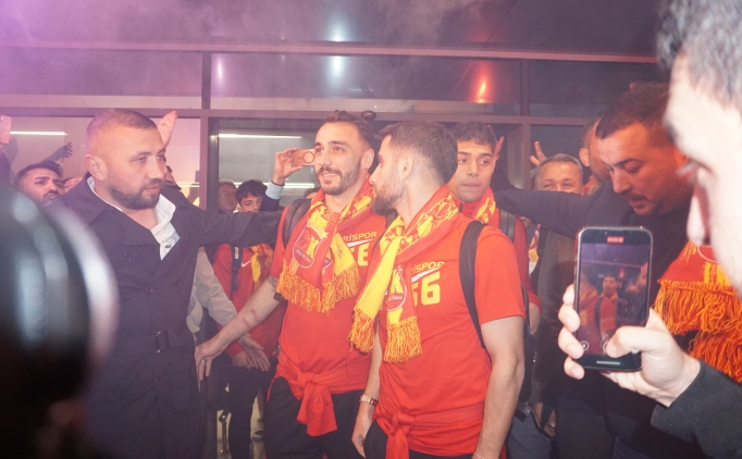 Kayserispor'a co�kulu kar��lama
