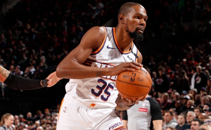 Suns ekibi Durant'i takaslamad�, mevcut kadroyu 'de�erlendirecek'
