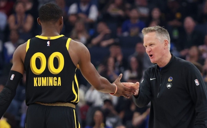 Kerr'den, oynatmad��� Jonathan Kuminga'ya mesaj